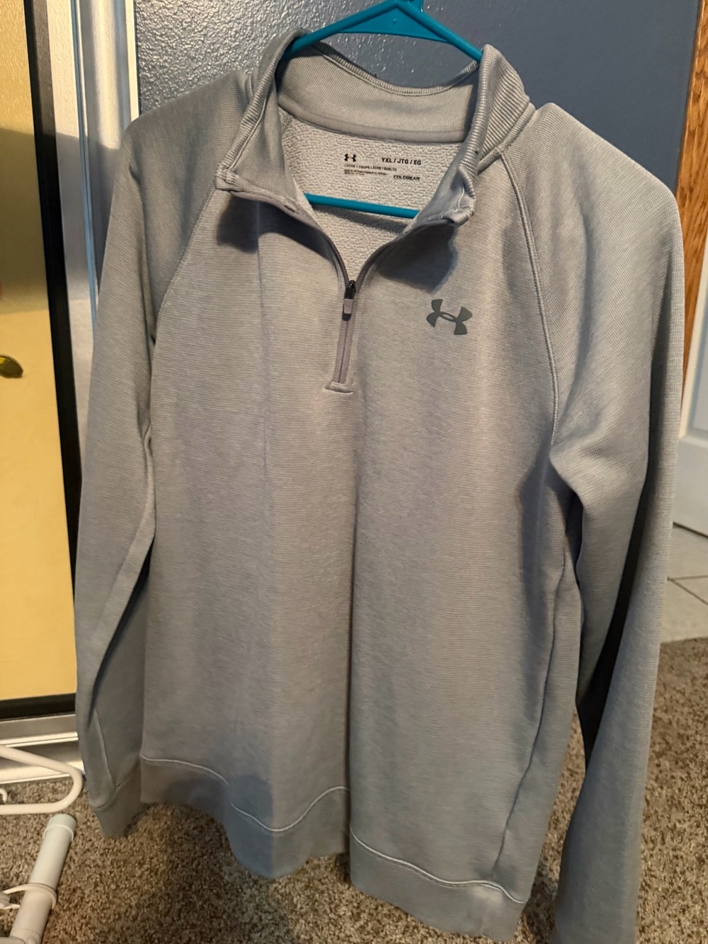 Under Armour Youth Gray Quarter-Zip Sweatshirt YXL